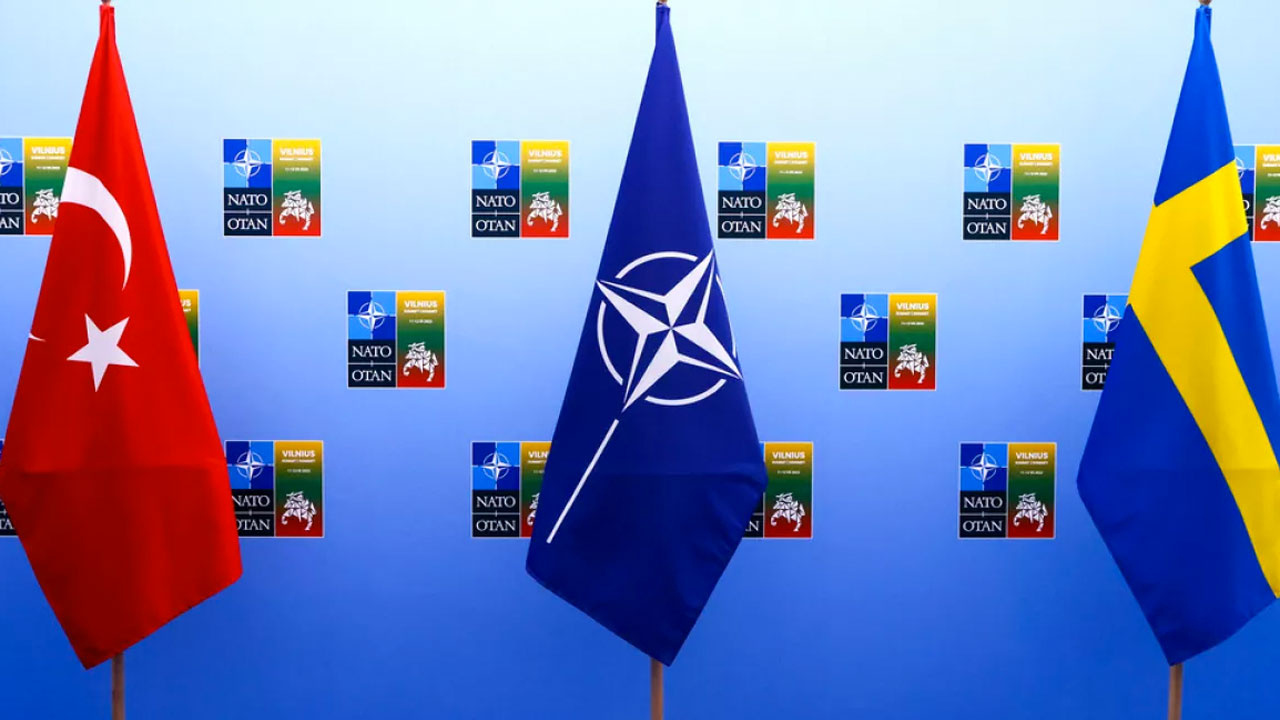 Devlet Bahçeli İsveç’in NATO üyeliğiyle ilgili MHP’nin kararını açıkladı